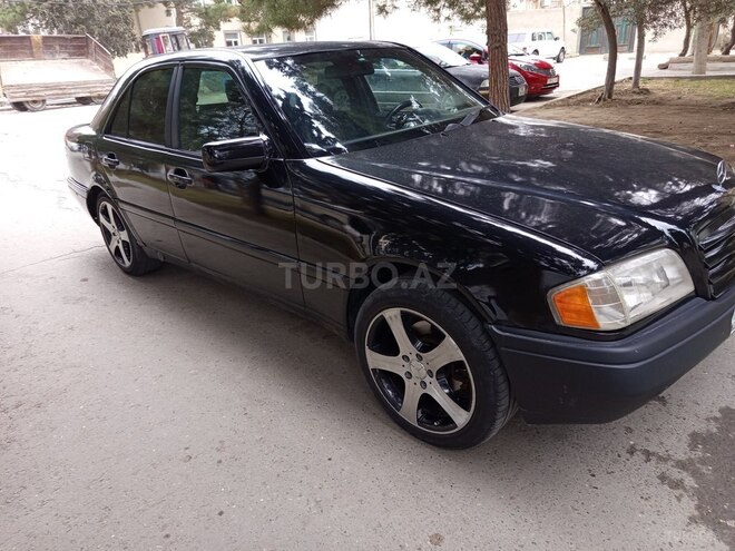 Mercedes C 180-4