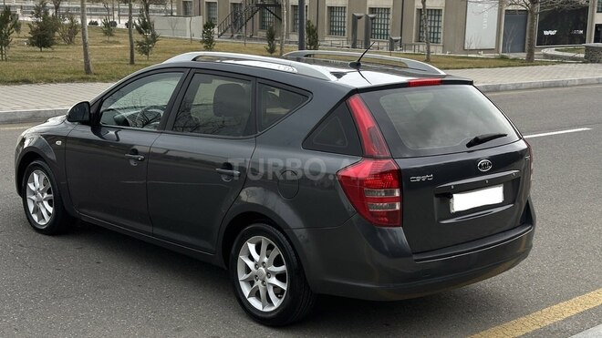 Kia  2008, 308,000 km - 1.6 l - Bakı