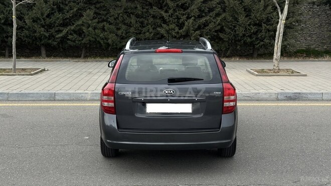Kia  2008, 308,000 km - 1.6 l - Bakı