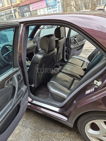 Mercedes E 270 2001, 755,000 km - 2.7 л - Bakı