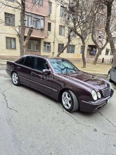 Mercedes E 270 2001, 755,000 km - 2.7 л - Bakı