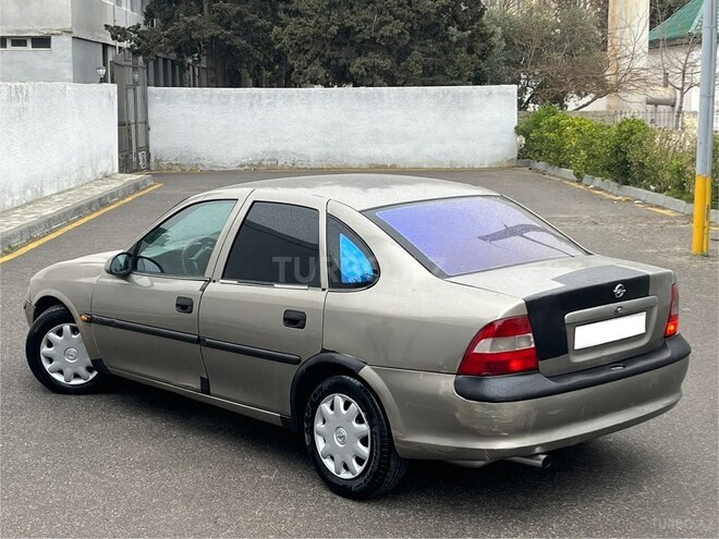 Opel Vectra 1996, 214,365 km - 1.8 l - Bakı