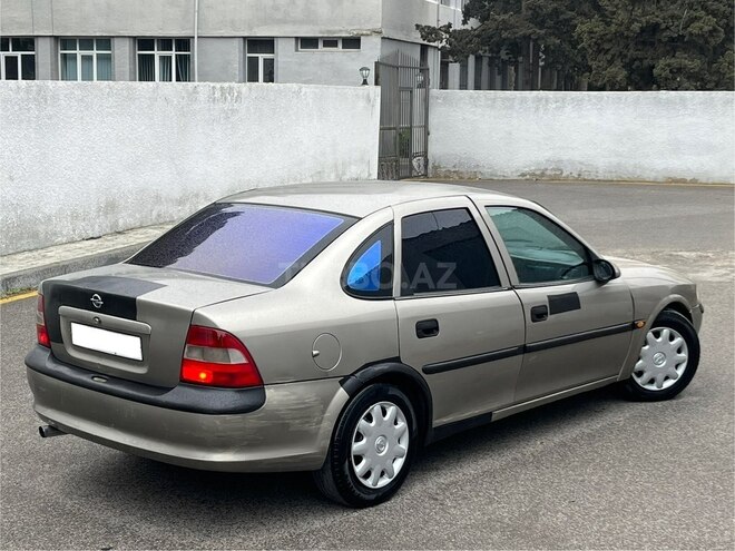 Opel Vectra 1996, 214,365 km - 1.8 l - Bakı