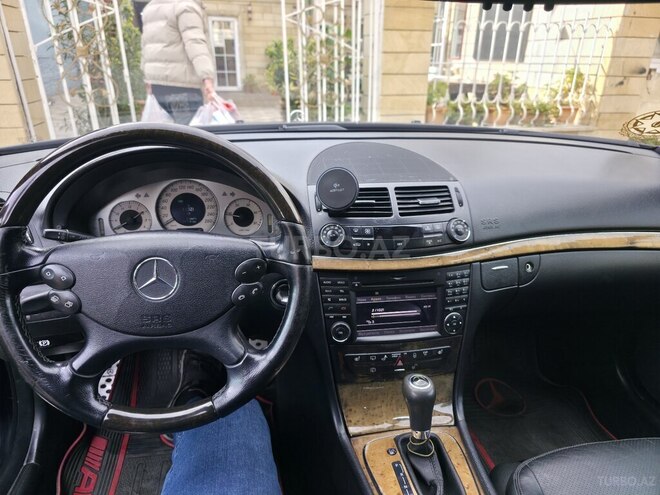 Mercedes E 220 2007, 262,000 km - 2.2 l - Bakı