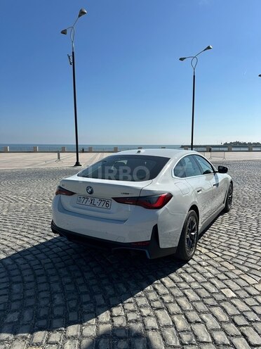 BMW i4-6