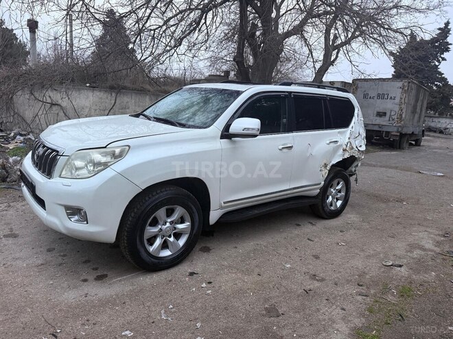 Toyota Land Cruiser Prado-3