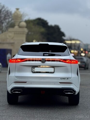 Changan  2025, 21,880 km - 1.5 l - Bakı