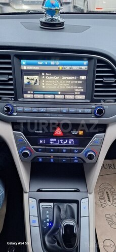 Hyundai Elantra 2016, 90,000 km - 2.0 l - Bakı