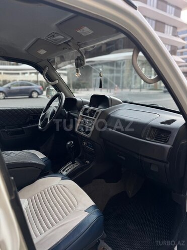 Mitsubishi Pajero io 2001, 385,466 km - 1.8 l - Bakı