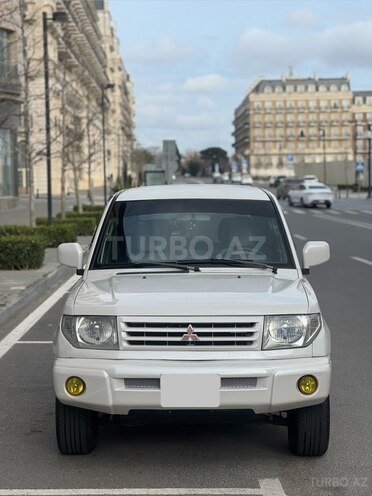 Mitsubishi Pajero io 2001, 385,466 km - 1.8 l - Bakı