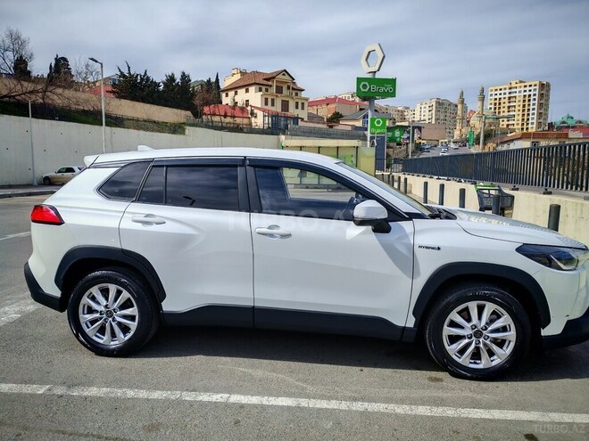Toyota Corolla Cross 2024, 24,880 km - 2.0 l - Bakı
