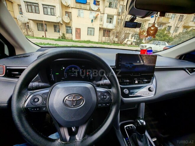 Toyota Corolla Cross 2024, 24,880 km - 2.0 l - Bakı
