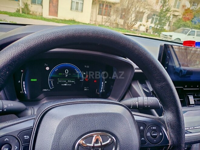 Toyota Corolla Cross 2024, 24,880 km - 2.0 l - Bakı