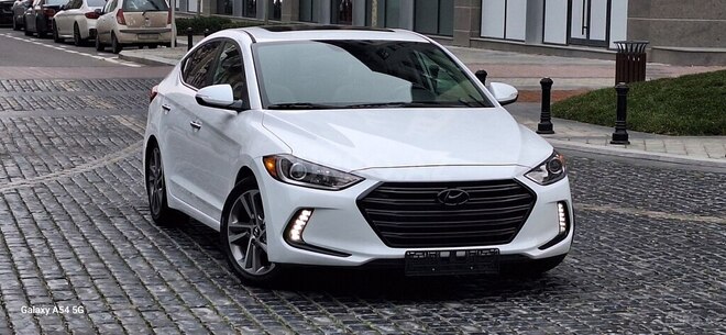 Hyundai Elantra 2016, 90,000 km - 2.0 l - Bakı