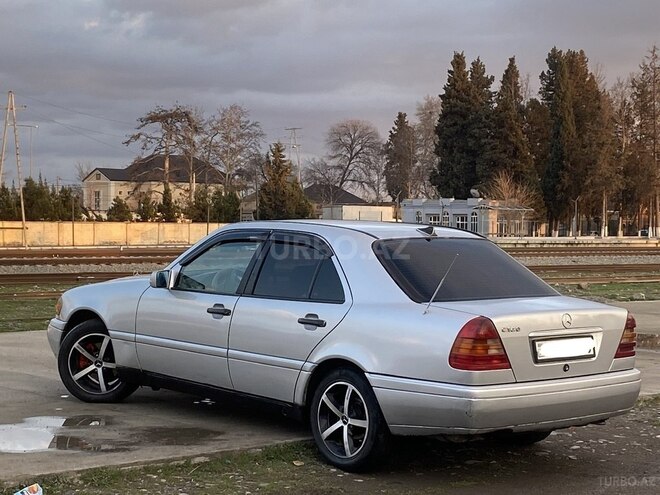 Mercedes C 200 1994, 287,121 km - 2.0 l - Bərdə
