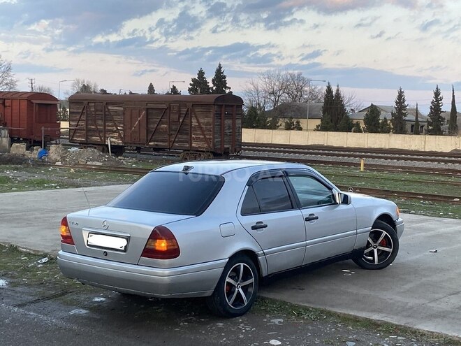 Mercedes C 200 1994, 287,121 km - 2.0 l - Bərdə