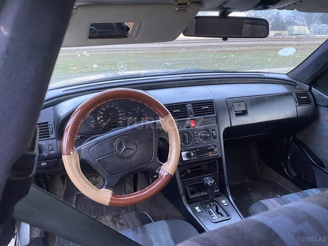 Mercedes C 200 1994, 287,121 km - 2.0 l - Bərdə