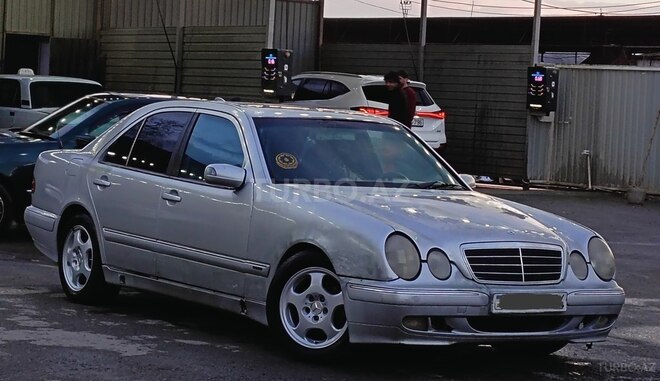 Mercedes E 300 1998, 275,000 km - 3.0 l - Ağdam