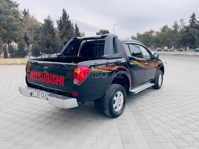 Mitsubishi L200 2008, 220,000 km - 2.5 l - Xırdalan