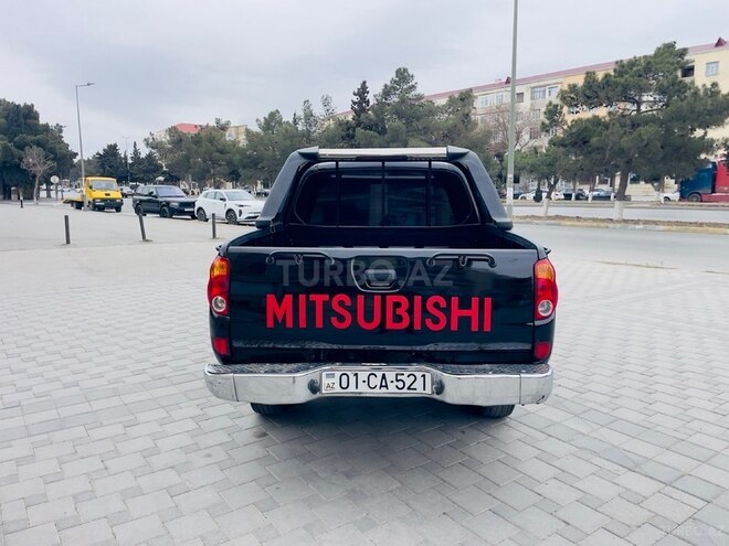 Mitsubishi L200 2008, 220,000 km - 2.5 l - Xırdalan