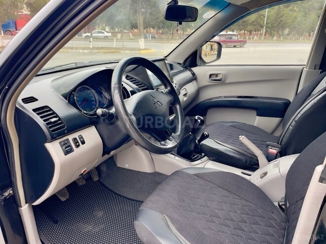 Mitsubishi L200 2008, 220,000 km - 2.5 l - Xırdalan