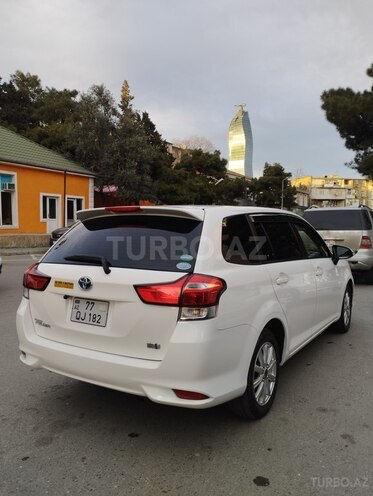 Toyota Corolla Fielder 2019, 136,500 km - 1.5 л - Bakı