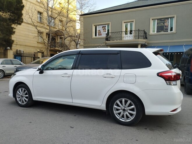 Toyota Corolla Fielder 2019, 136,500 km - 1.5 л - Bakı
