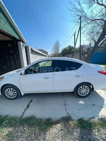 Nissan Versa 2014, 175,000 km - 1.6 l - Ağcabədi