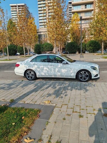 Mercedes E 220-7