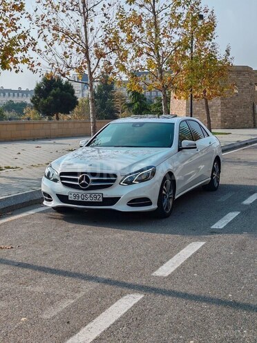 Mercedes E 220-8