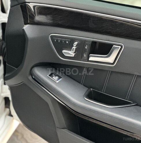 Mercedes E 220-14