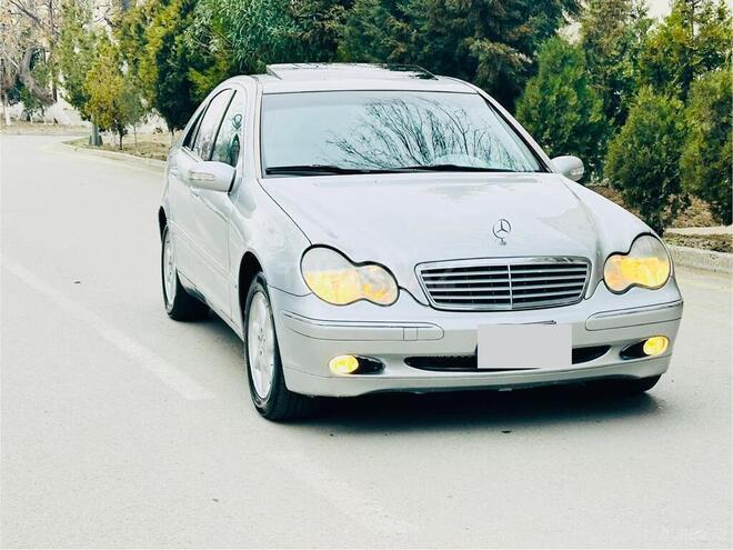 Mercedes C 240 2001, 275,000 km - 2.6 l - Sumqayıt