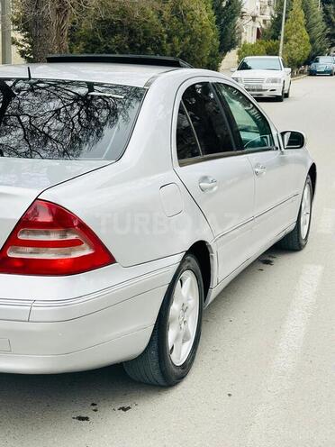 Mercedes C 240 2001, 275,000 km - 2.6 l - Sumqayıt