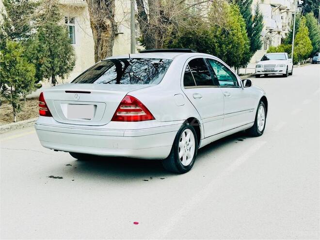 Mercedes C 240 2001, 275,000 km - 2.6 l - Sumqayıt