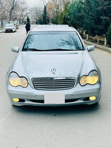 Mercedes C 240 2001, 275,000 km - 2.6 l - Sumqayıt