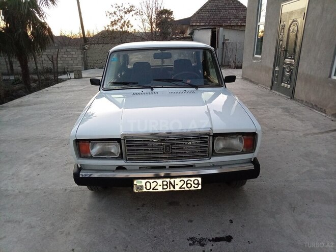 LADA (VAZ) 2107 1999, 380,800 km - 1.7 л - 