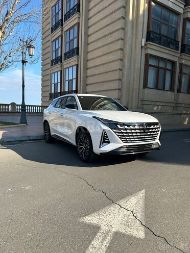 Changan  2025, 4,400 km - 1.5 l - Bakı