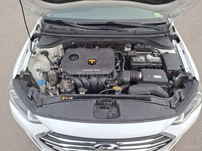 Hyundai Elantra 2017, 222,228 km - 2.0 л - Bakı