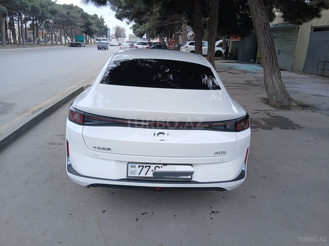 Changan Qiyuan A05 2025, 9,800 km - 1.5 л - Bakı