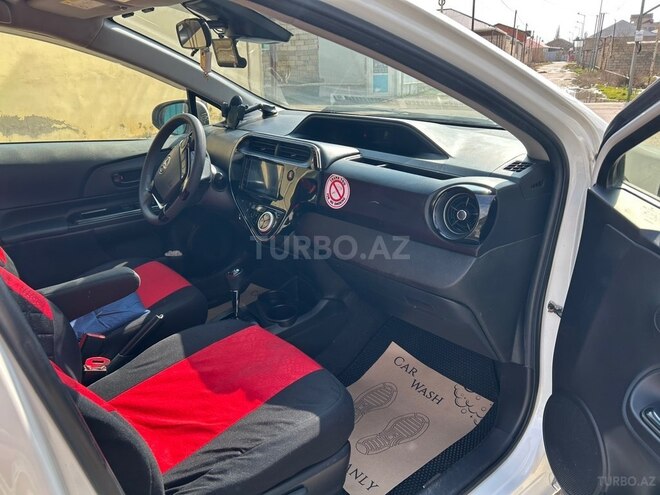 Toyota Aqua 2019, 107,923 km - 1.5 l - Bakı