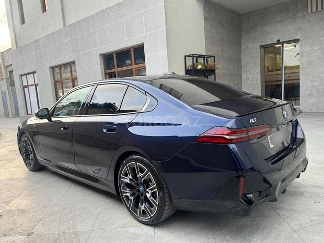 BMW i5 2023, 11,500 km - 0.0 l - Bakı