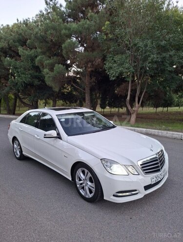 Mercedes E 250 2010, 204,444 km - 1.8 l - Gəncə
