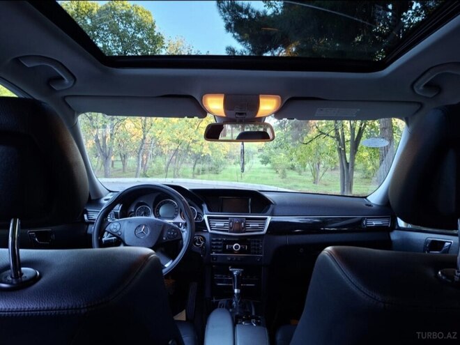 Mercedes E 250 2010, 204,444 km - 1.8 l - Gəncə