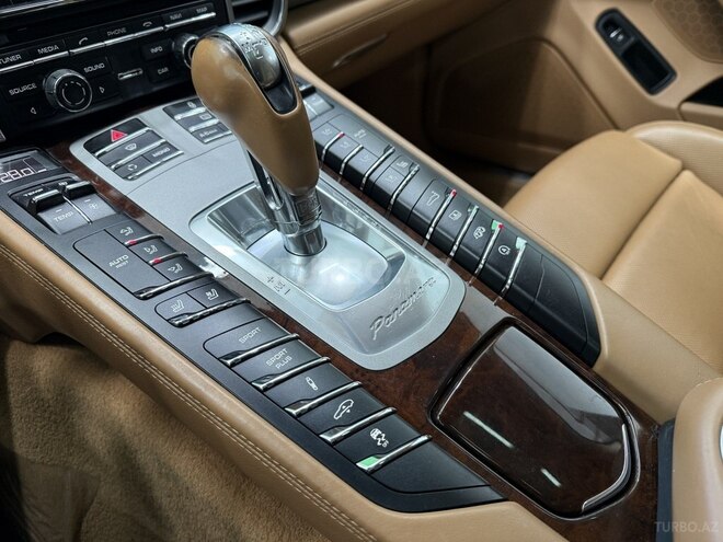 Porsche Panamera GTS 2012, 84,900 km - 4.8 l - Bakı