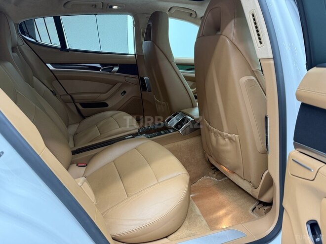 Porsche Panamera GTS 2012, 84,900 km - 4.8 l - Bakı