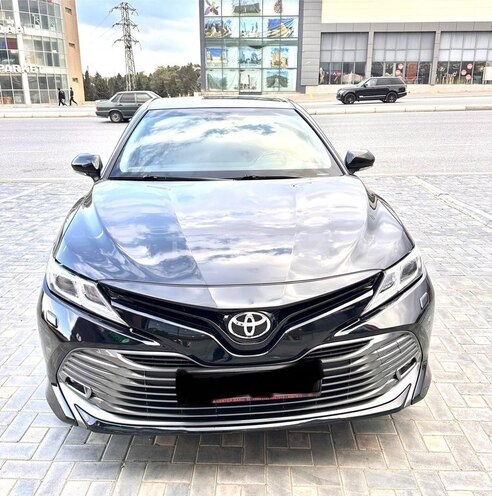Toyota Camry-1