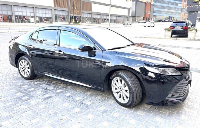 Toyota Camry-17