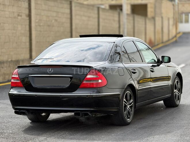 Mercedes E 240 2004, 289,985 km - 2.6 l - Bakı