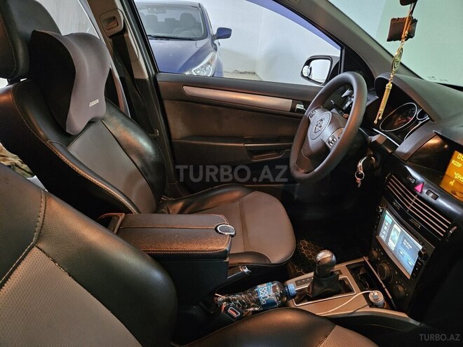 Opel Astra 2006, 268,625 km - 1.8 l - Cəbrayıl