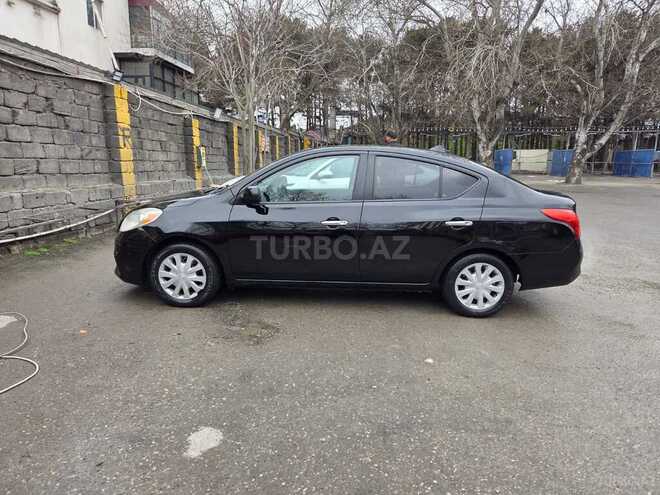 Nissan Versa-3
